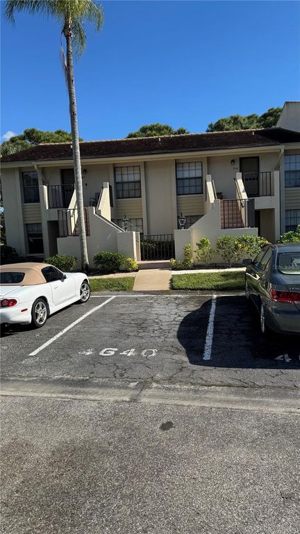 4640 WEYBRIDGE 12, Sarasota, FL 34235