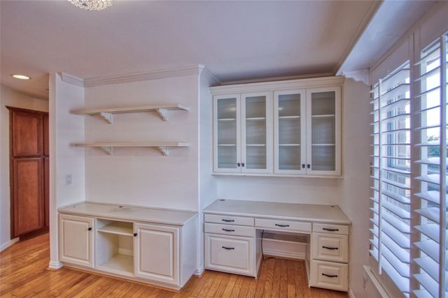 10009 Southpoint Court, Denton, TX 76207