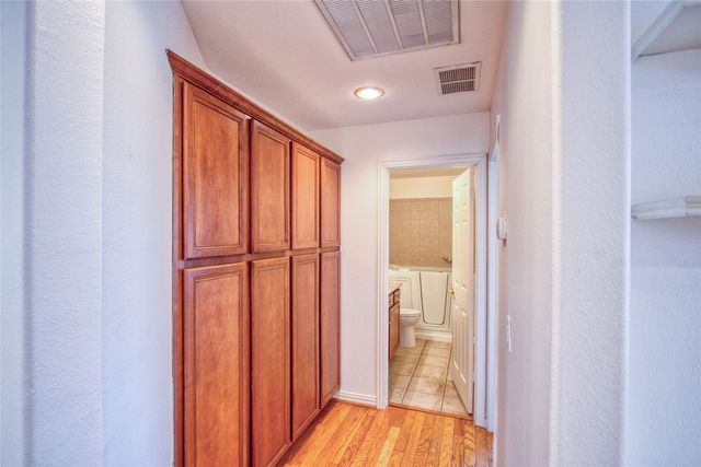 10009 Southpoint Court, Denton, TX 76207