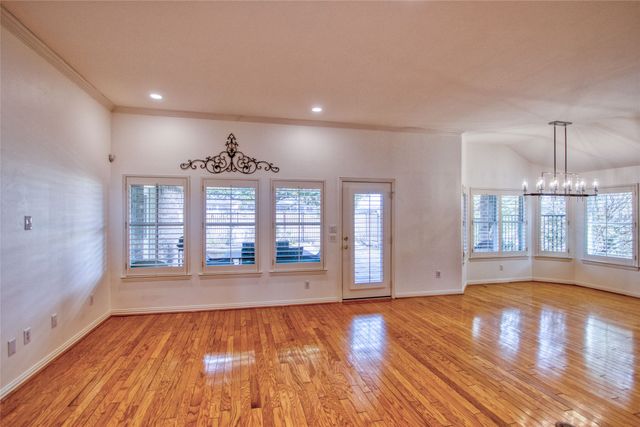 10009 Southpoint Court, Denton, TX 76207