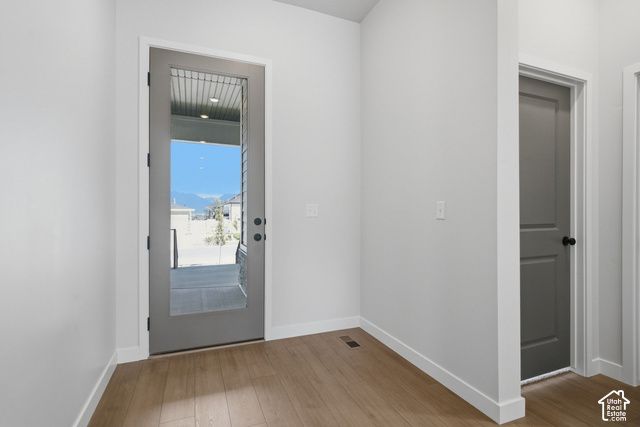 1327 S GLAMBERT LN, Saratoga Springs, UT 84045
