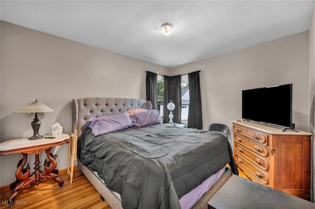 250 Vineyard Road, Avon Lake, OH 44012