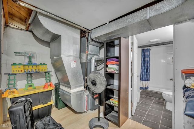 250 Vineyard Road, Avon Lake, OH 44012