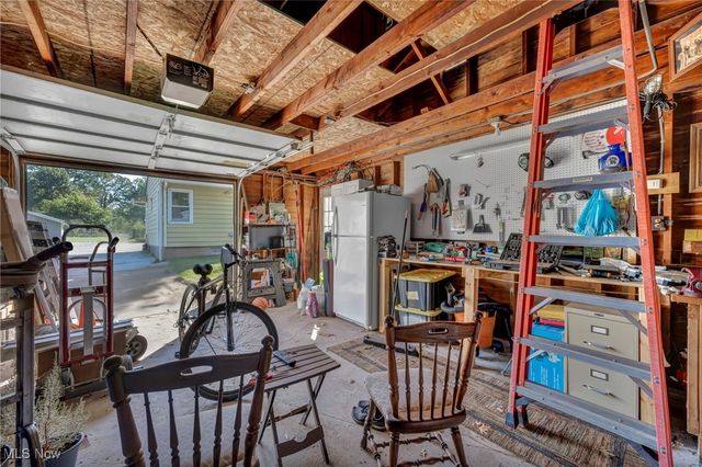 250 Vineyard Road, Avon Lake, OH 44012