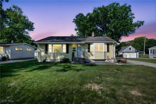 250 Vineyard Road, Avon Lake, OH 44012