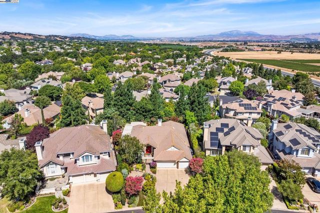 444 Cabonia Ct, Pleasanton, CA 94566