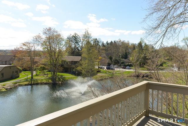 254 Heritage Village D, Southbury, CT 06488