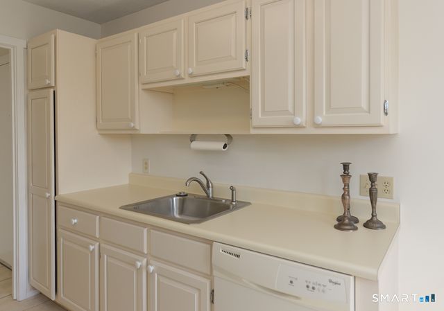 254 Heritage Village D, Southbury, CT 06488