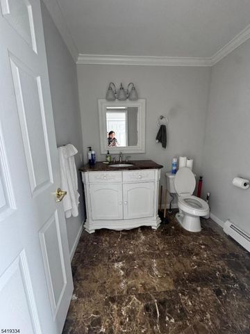 14 Hidden Valley Dr, Vernon Twp., NJ 07462