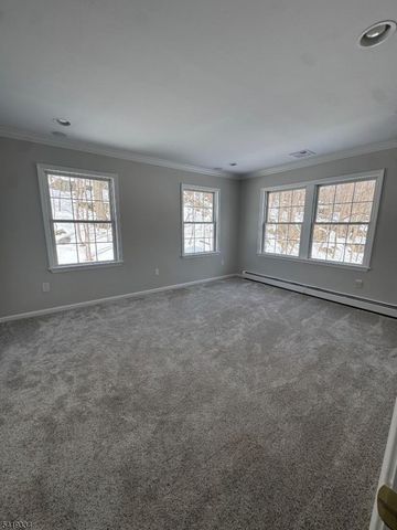 14 Hidden Valley Dr, Vernon Twp., NJ 07462