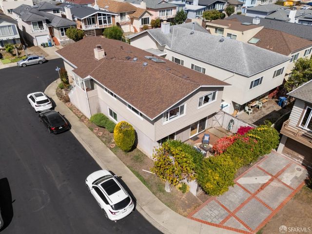 30 Manor Court, Daly City, CA 94015