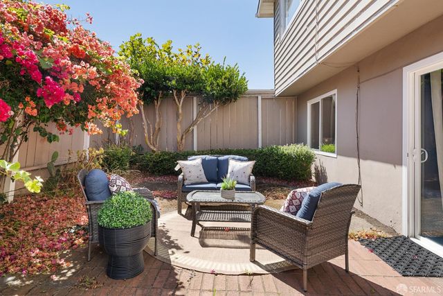 30 Manor Court, Daly City, CA 94015