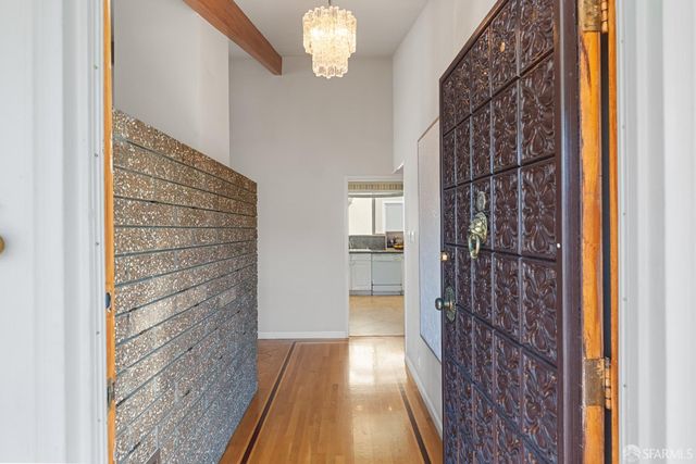 30 Manor Court, Daly City, CA 94015