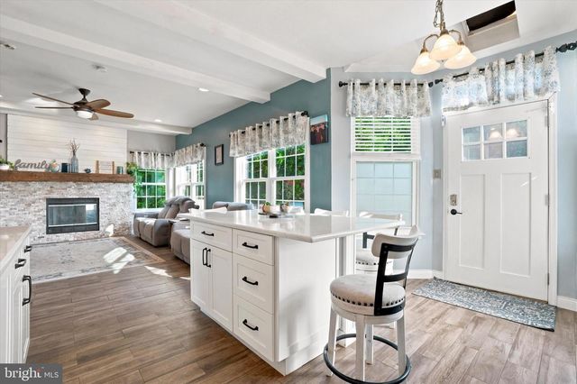 1725 MEYER WAY, Jamison, PA 18929