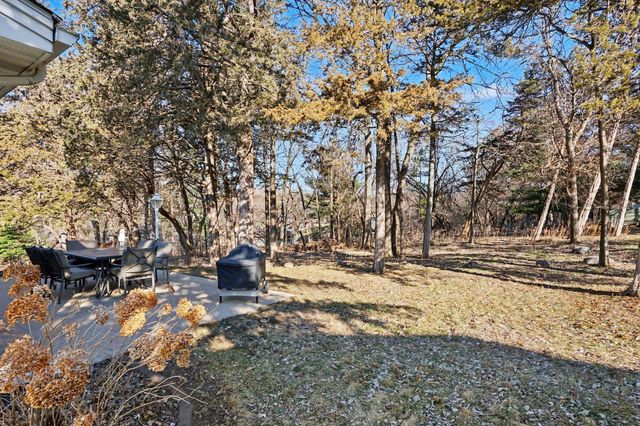 200 W 107th Street, Bloomington, MN 55420