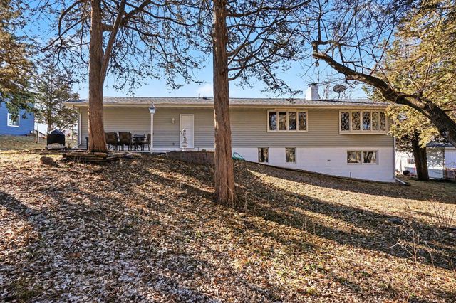 200 W 107th Street, Bloomington, MN 55420