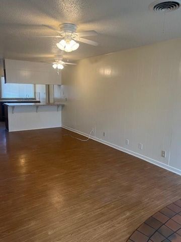 812 Ranch RD A, Georgetown, TX 78628
