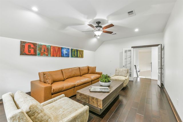 14123 Bloomingdale Manor Drive, Cypress, TX 77429