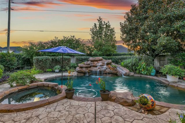 14123 Bloomingdale Manor Drive, Cypress, TX 77429