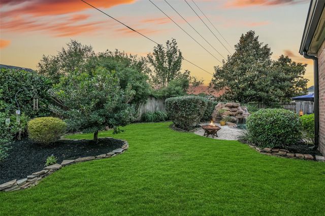14123 Bloomingdale Manor Drive, Cypress, TX 77429