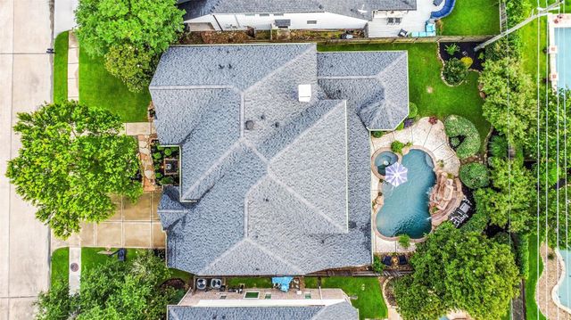 14123 Bloomingdale Manor Drive, Cypress, TX 77429