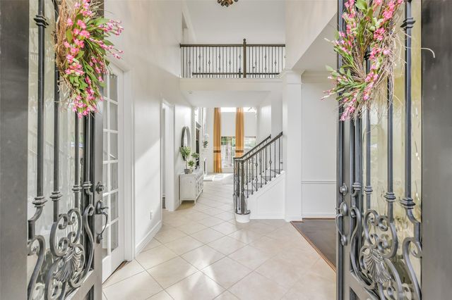 14123 Bloomingdale Manor Drive, Cypress, TX 77429