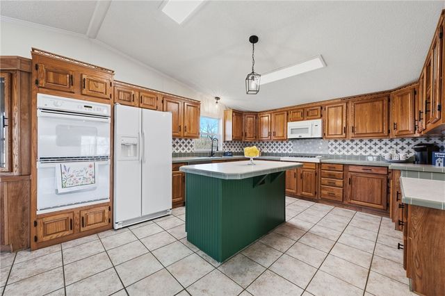 14600 State Highway 7 E, Centerville, TX 75833