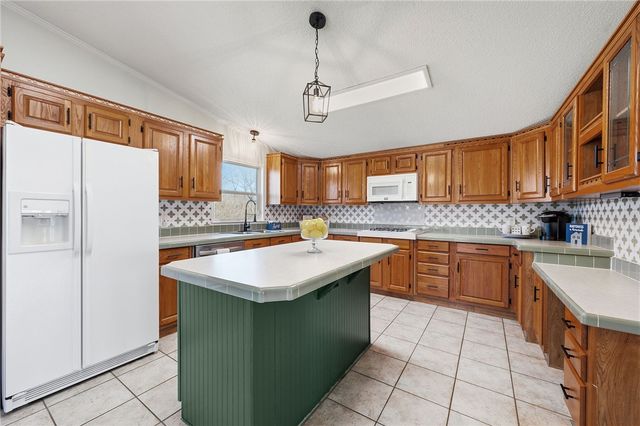 14600 State Highway 7 E, Centerville, TX 75833