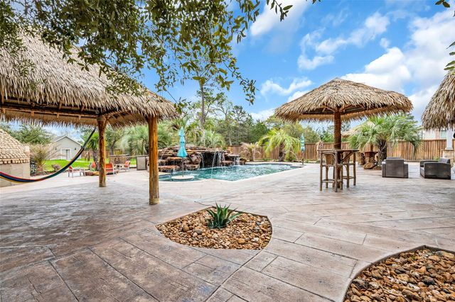 27250 Remmington Forest E, Magnolia, TX 77355