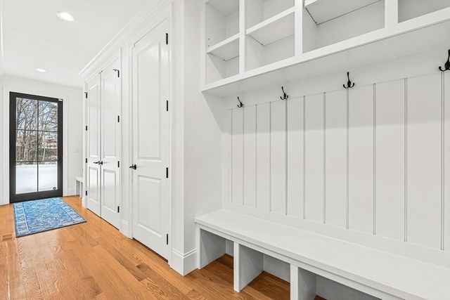 2 Arrow Path, Natick, MA 01760