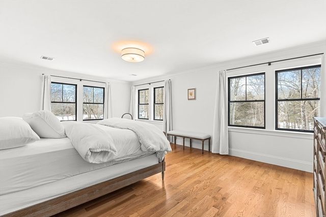 2 Arrow Path, Natick, MA 01760