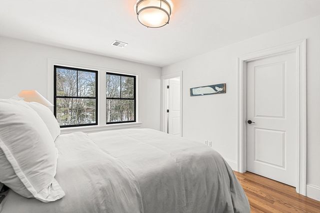 2 Arrow Path, Natick, MA 01760