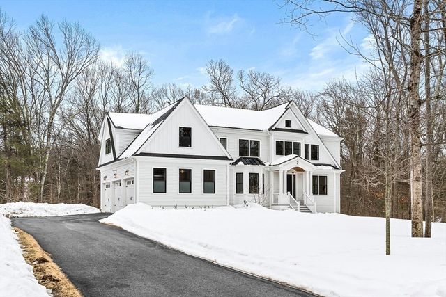 2 Arrow Path, Natick, MA 01760