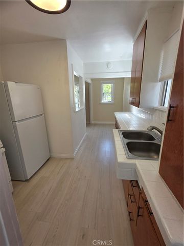 1637 Cota Ave., Torrance, CA 90501