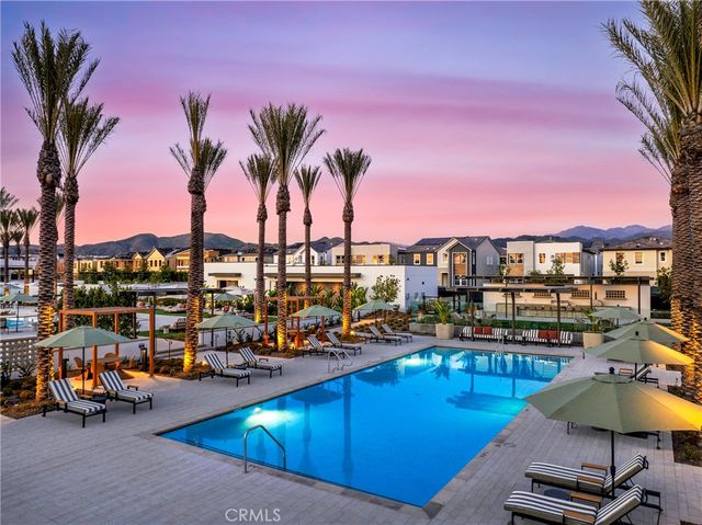 120 Chapman, Lake Forest, CA 92630