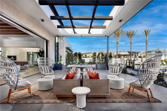 120 Chapman, Lake Forest, CA 92630