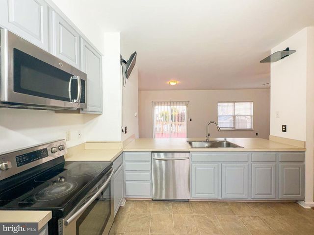 8153 TELEGRAPH RD, Severn, MD 21144