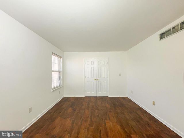 8153 TELEGRAPH RD, Severn, MD 21144