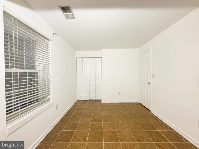 8153 TELEGRAPH RD, Severn, MD 21144