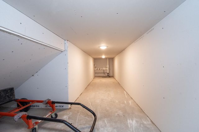 6590 68th Street S, Horace, ND 58047