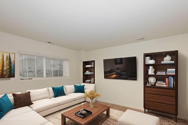 3831 Currant Lane, Elgin, IL 60124