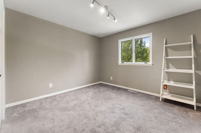 13667 W 89th Place, St. John, IN 46373