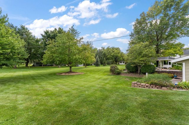 13667 W 89th Place, St. John, IN 46373