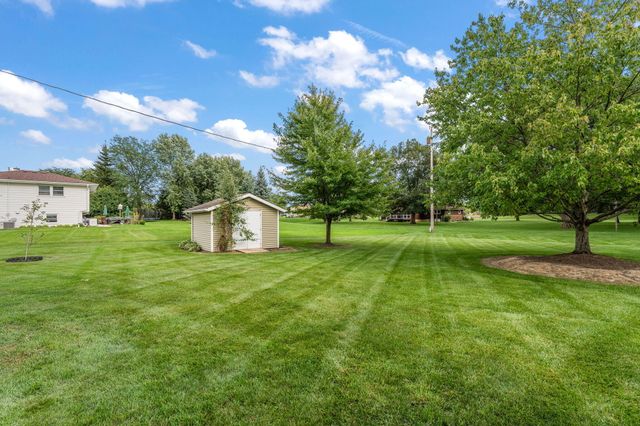 13667 W 89th Place, St. John, IN 46373