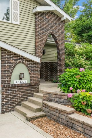 13667 W 89th Place, St. John, IN 46373