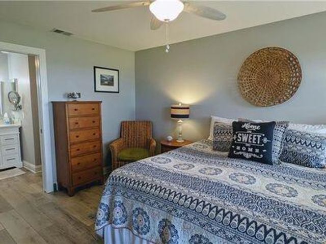 7716 SE Sugar Sand Circle, Hobe Sound, FL 33455