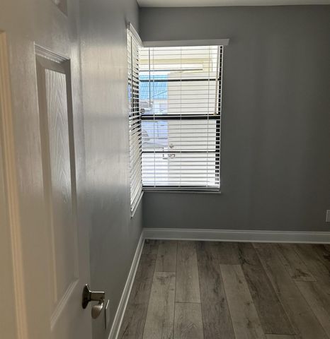 7716 SE Sugar Sand Circle, Hobe Sound, FL 33455