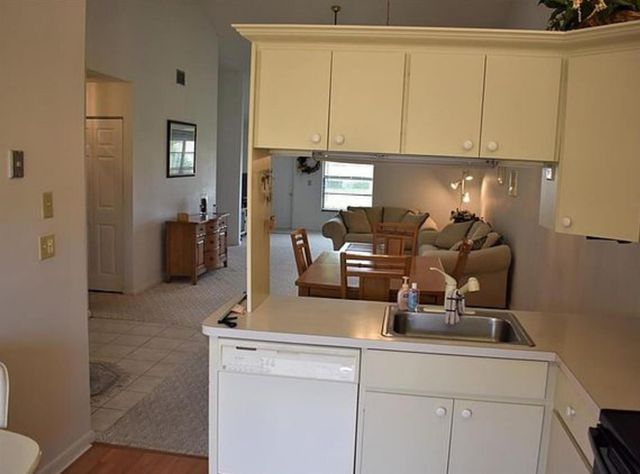 7716 SE Sugar Sand Circle, Hobe Sound, FL 33455