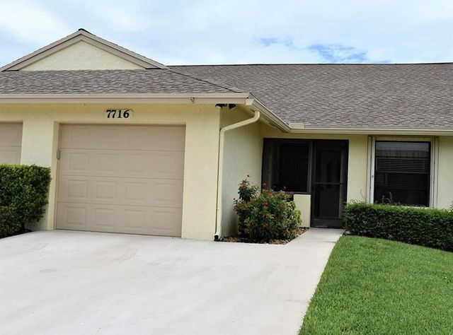7716 SE Sugar Sand Circle, Hobe Sound, FL 33455