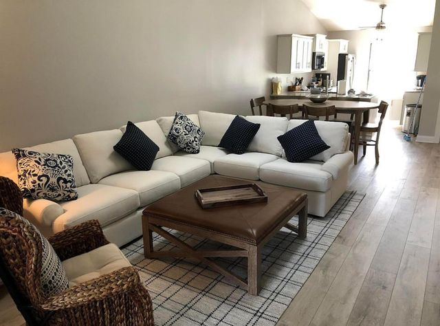 7716 SE Sugar Sand Circle, Hobe Sound, FL 33455